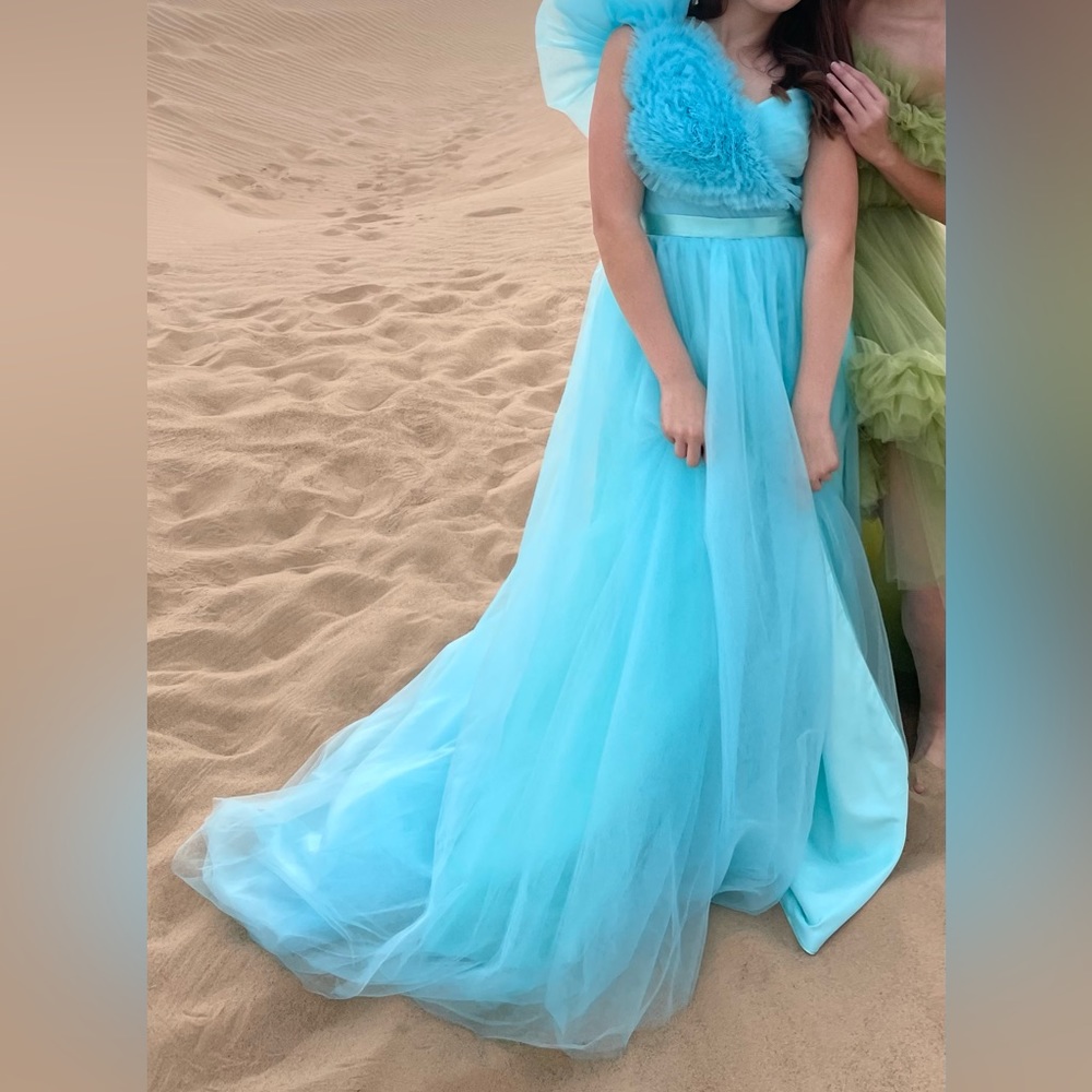 Elegant Blue Prom Dress